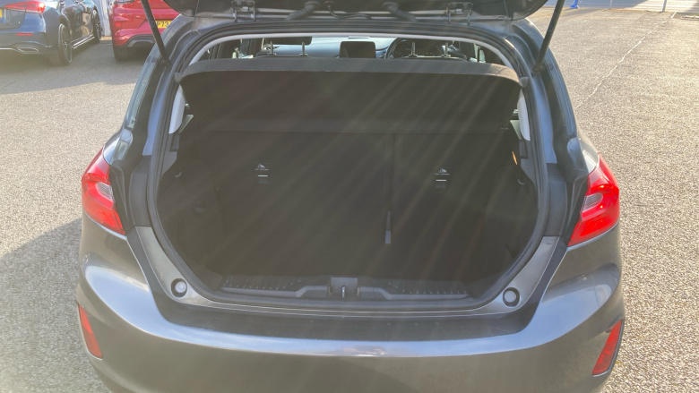 Ford Fiesta 1.1 Zetec 5dr Petrol Hatchback